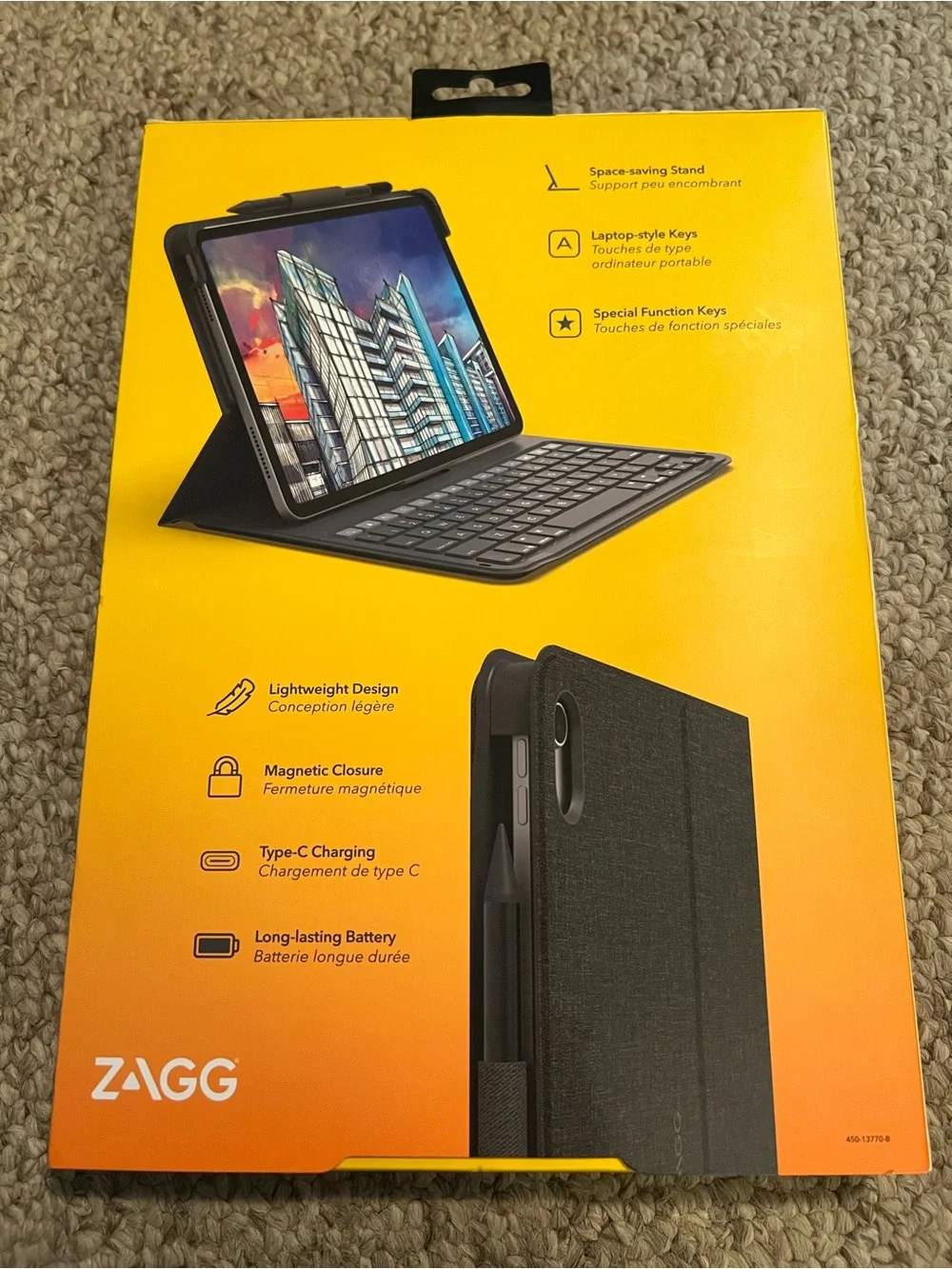 Messenger Folio 2 Bluetooth Keyboard Case for iPad 10th Generation- Black